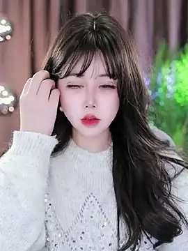 Qiaoqiao  online show from February 2025 08:29:02 AM