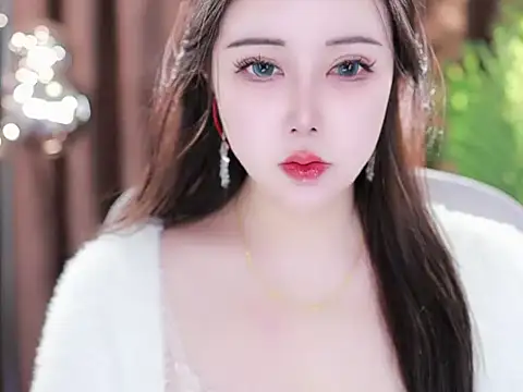 Qiaoqiao  online show from March 2025 08:46:01 AM