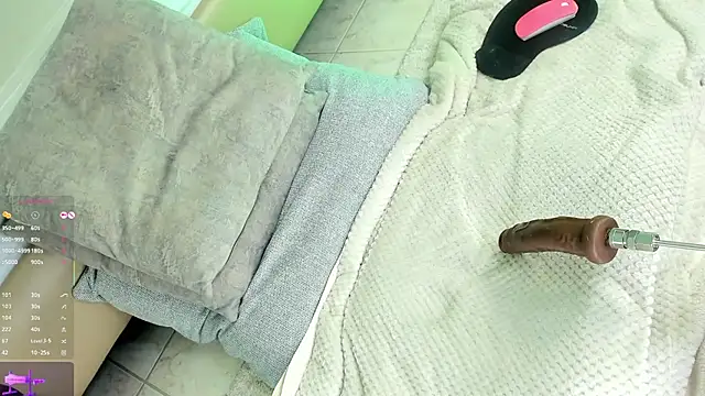 chanell lovers online show from March 2025 05:44:02 AM