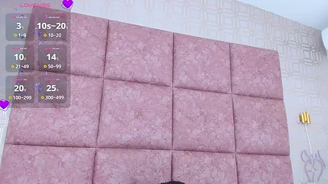 LilitRobins online show from February 2025 09:35:02 PM