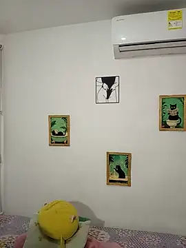 LilitRobins online show from July 2026 10:31:02 PM