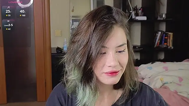 Snapshot of alicekiit chatting on October 2025 11:55:01 PM alicekiit online show from October 2025 11:55:01 PM