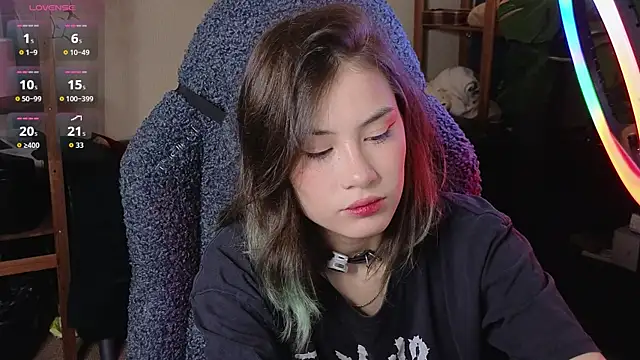 Snapshot of alicekiit chatting on October 2025 12:33:02 AM alicekiit online show from October 2025 12:33:02 AM