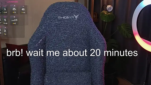 Snapshot of alicekiit chatting on November 2025 01:48:02 AM alicekiit online show from November 2025 01:48:02 AM