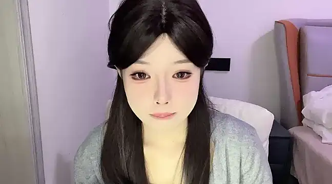 Snapshot of Q-ing chatting on March 2025 05:42:02 PM Q-ing online show from March 2025 05:42:02 PM