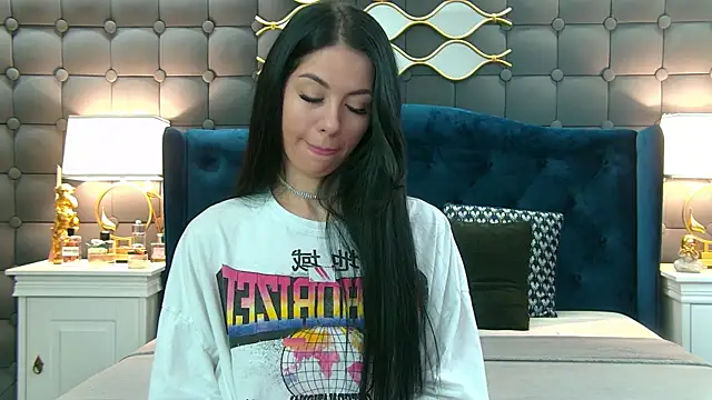 LeyaCass online show from January 2025 04:25:02 AM