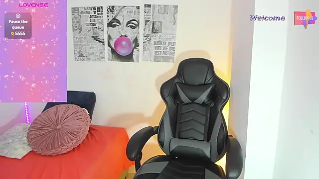 Snapshot of MEGANTARLY09 chatting on February 2025 12:31:02 AM MEGANTARLY09 online show from February 2025 12:31:02 AM