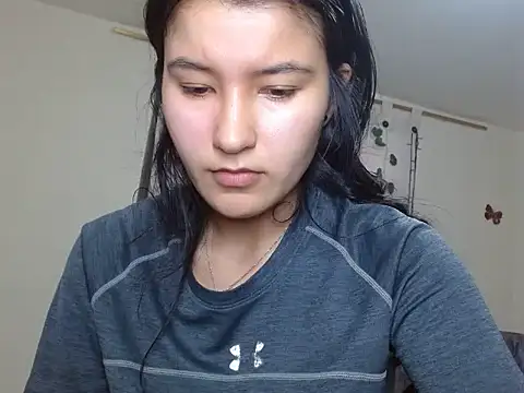 Snapshot of kazumi6 chatting on December 2025 04:35:02 PM kazumi6 online show from December 2025 04:35:02 PM