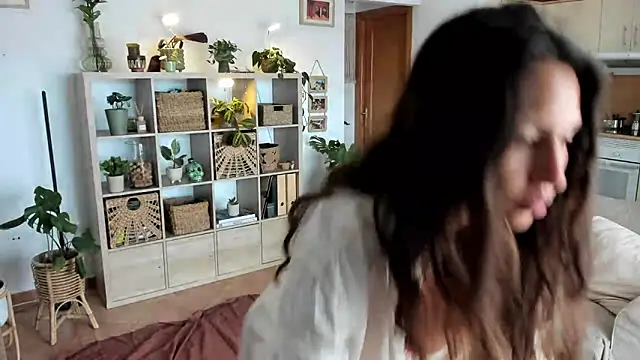 Snapshot of desertd2310 chatting on January 2025 03:59:02 PM desertd2310 online show from January 2025 03:59:02 PM