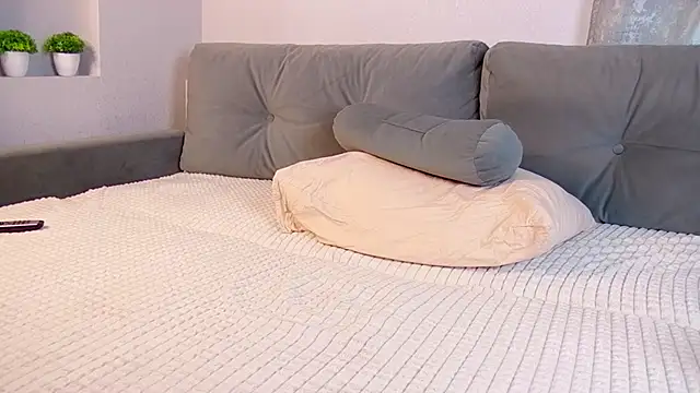 Snapshot of Ellaeternity chatting on February 2025 10:37:02 AM Ellaeternity online show from February 2025 10:37:02 AM