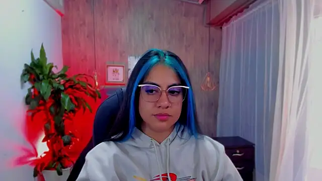 Snapshot of Xisu_ chatting on December 2024 07:16:02 AM Xisu online show from December 2024 07:16:02 AM