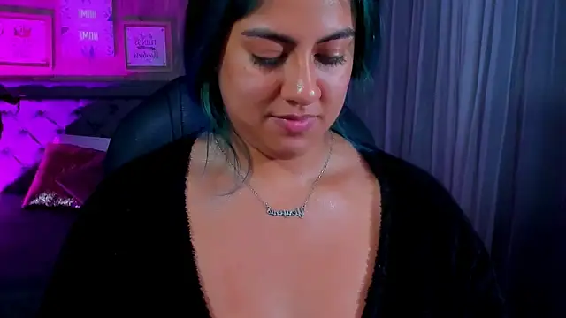 Snapshot of Xisu_ chatting on January 2025 03:36:02 AM Xisu online show from January 2025 03:36:02 AM