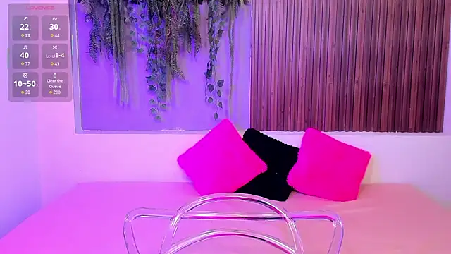 AmyBarton02 online show from September 2025 04:18:01 PM