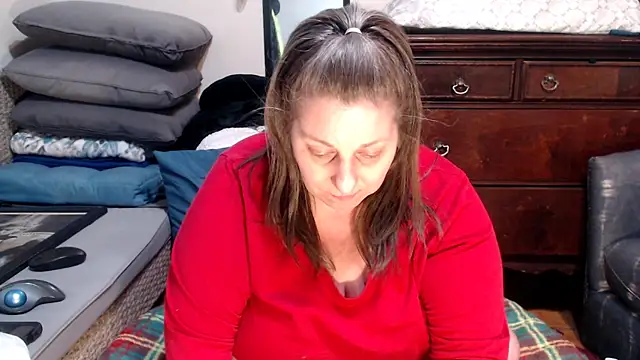 ladyscarlotta online show from February 2025 05:49:02 AM