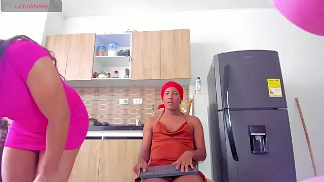 Tsblackxx online show from January 2025 06:25:01 PM