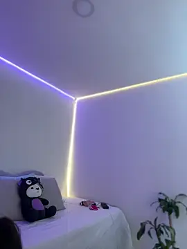 AmmyCollinsW online show from March 2026 06:46:02 PM