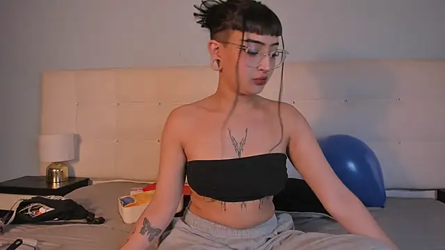 Cintya Kros online show from December 2024 08:22:02 PM