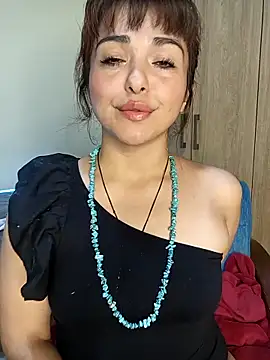 Winona-miu online show from May 2026 07:33:01 PM