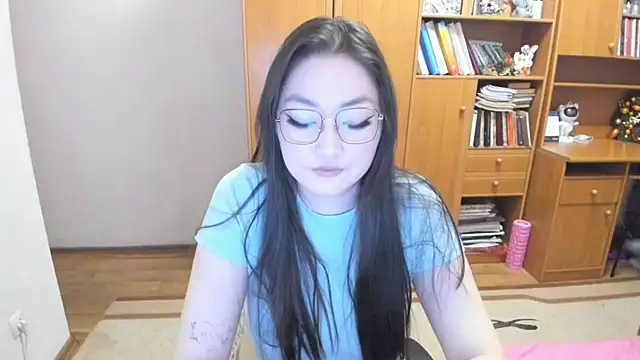 Snapshot of nliki4506 chatting on December 2024 06:14:01 PM nliki4506 online show from December 2024 06:14:01 PM