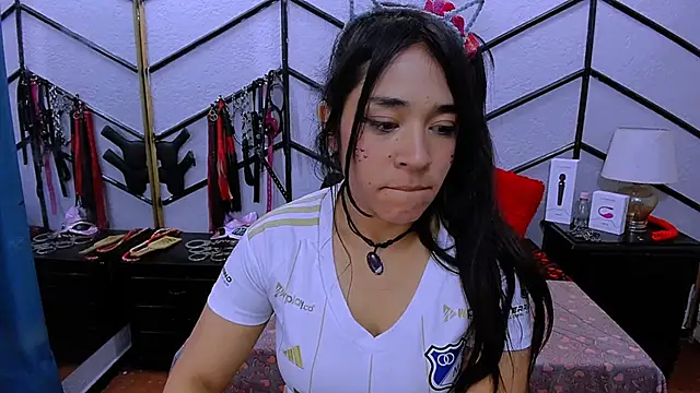 AlanaLuck online show from January 2025 09:59:01 PM