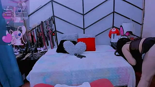 AlanaLuck online show from January 2026 07:16:01 PM