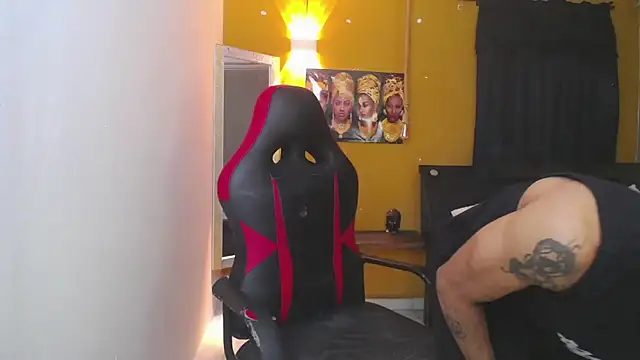 Demitryo online show from February 2025 03:19:01 AM