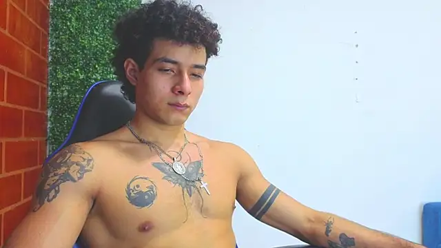 Demitryo online show from February 2026 02:08:02 AM