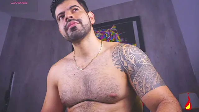 Snapshot of king_hard chatting on May 2026 10:00:01 AM king hard online show from May 2026 10:00:01 AM