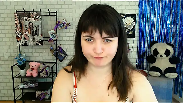 Darina M  online show from February 2025 08:33:02 AM