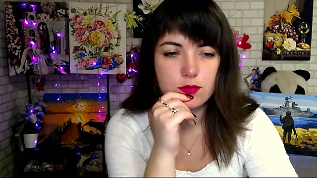 Darina M  online show from October 2025 04:35:01 AM