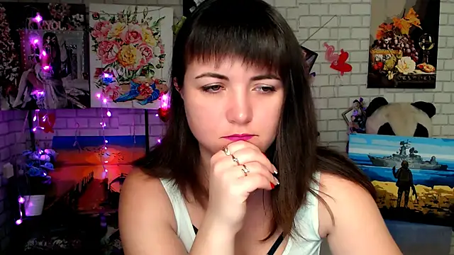 Darina M  online show from November 2025 06:57:01 AM