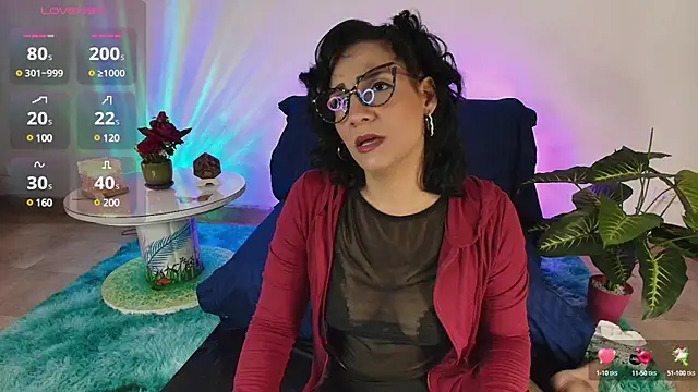 Elliee  online show from February 2025 12:37:01 PM