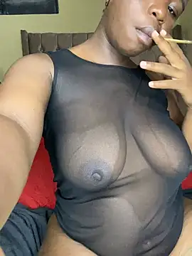 Snapshot of DarkBerry87 chatting on February 2025 09:49:02 PM DarkBerry87 online show from February 2025 09:49:02 PM