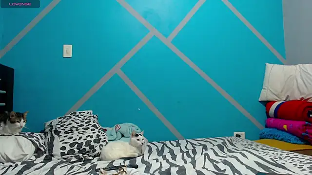 Snapshot of Nanna_and_Balder chatting on December 2025 03:45:02 AM Nanna and Balder online show from December 2025 03:45:02 AM