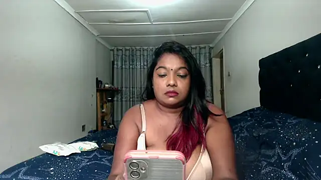 Indianmayaxoxo online show from February 2025 01:20:01 PM