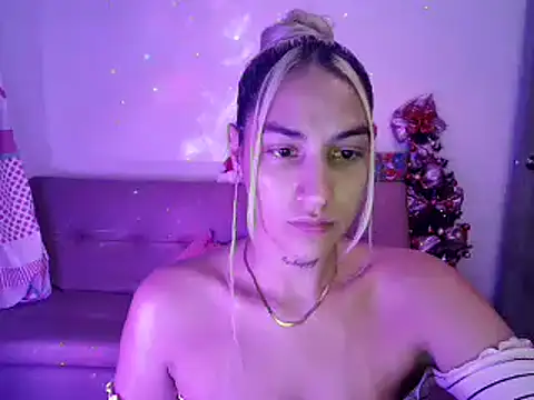 Snapshot of mandy_berrys chatting on December 2024 03:06:01 AM mandy berrys online show from December 2024 03:06:01 AM