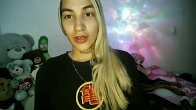 Snapshot of mandy_berrys chatting on November 2025 06:03:01 AM mandy berrys online show from November 2025 06:03:01 AM