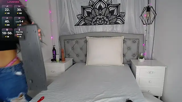 Snapshot of Ariana_ceballos chatting on February 2025 11:38:02 AM Ariana ceballos online show from February 2025 11:38:02 AM