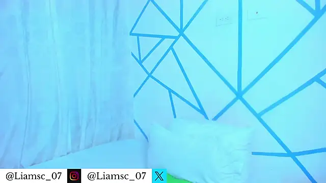 liam scott77 online show from May 2026 11:45:02 PM