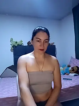 renata hot1 online show from October 2025 10:33:01 PM