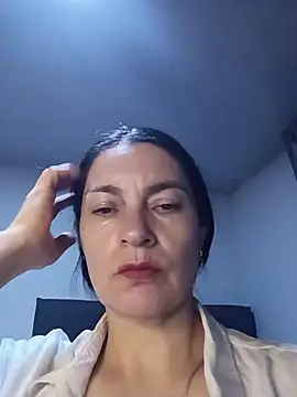 renata hot1 online show from July 2026 01:29:01 AM