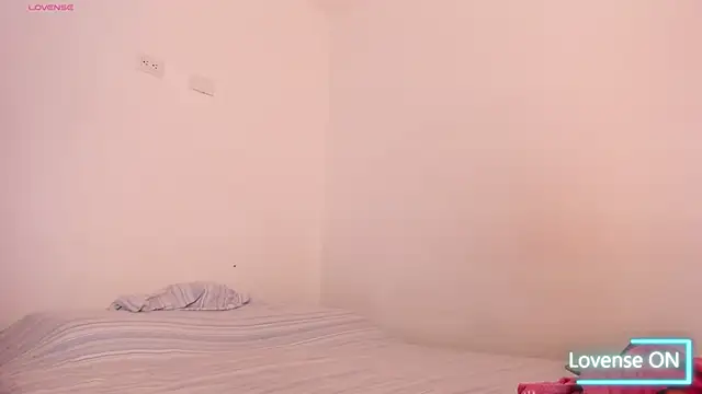 Apriilpeach  online show from January 2025 09:17:02 PM