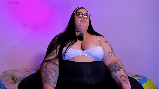 Apriilpeach  online show from November 2025 10:56:02 PM