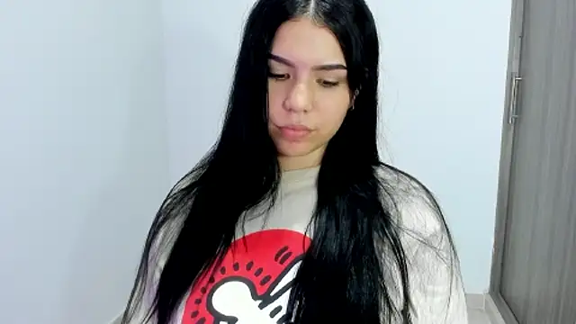 Natasha su  online show from October 2025 08:30:02 PM