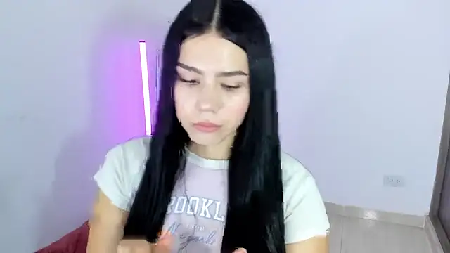 Natasha su  online show from October 2025 10:10:01 PM