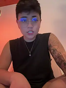 Snapshot of Ashley_Chriss chatting on January 2025 02:31:01 AM Ashley Chriss online show from January 2025 02:31:01 AM