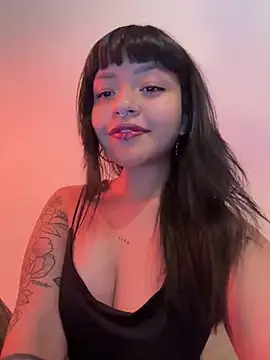 Snapshot of Ashley_Chriss chatting on January 2025 04:37:02 AM Ashley Chriss online show from January 2025 04:37:02 AM