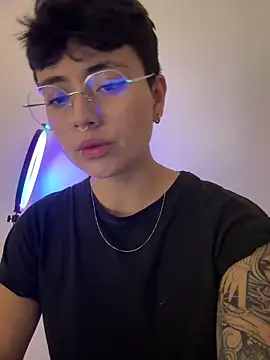 Snapshot of Ashley_Chriss chatting on March 2025 11:03:01 AM Ashley Chriss online show from March 2025 11:03:01 AM