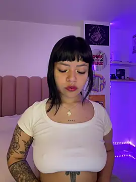 Snapshot of Ashley_Chriss chatting on March 2025 02:05:01 AM Ashley Chriss online show from March 2025 02:05:01 AM