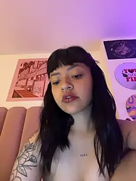 Snapshot of Ashley_Chriss chatting on November 2025 02:23:01 AM Ashley Chriss online show from November 2025 02:23:01 AM